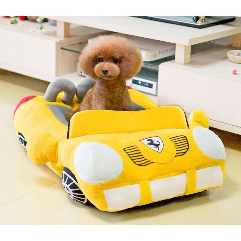 Car compartment for pets